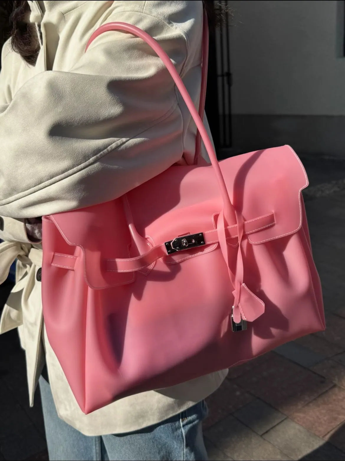 NEYSSA Sac cabas transparent